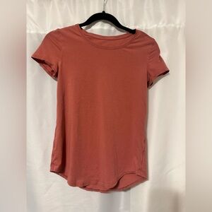 lululemon athletica Classic Crew Tee - Rose Clay